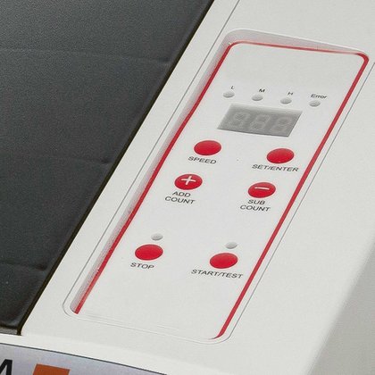 A4 Falzmaschine mit übersichtlichen Bediendisplay