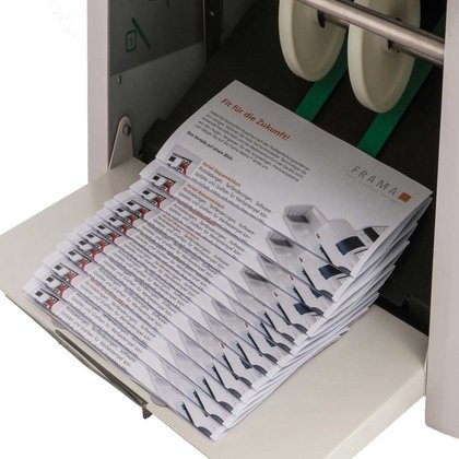 Saubere Ablage und einfache Entnahme von gefaltzen Dokumenten