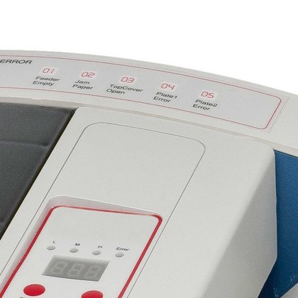 A4 Falzmaschine mit digitaler Sicherheitskontrolle